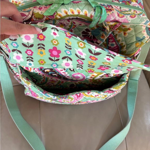 Vera Bradley Diaper Bag Tutti Frutti - Picture 5 of 10